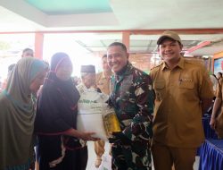 Bupati Bantaeng dan Dandim 1410 Salurkan Bantuan untuk 31 Ribu Warga