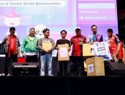 Legislator DPRD Bulukumba Berbaur dengan Ribuan Warga Saat Nobar Final Piala Dunia 2026