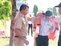 Dishub Bulukumba Lengkapi Petugas Parkir dengan Rompi dan Tanda Pengenal