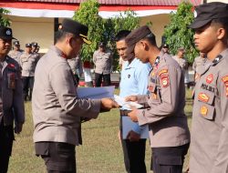 Kapolres Bulukumba Beri Apresiasi kepada Pelatih dan Pengawal Paskibraka