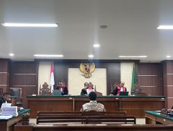 Sidang Korupsi Bibit Nanas Sulsel, Eks Pj Gubernur Membantah